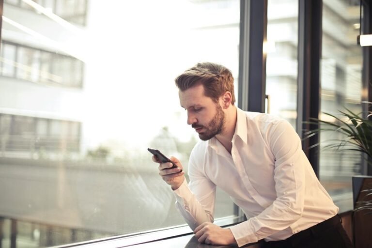 telecommunication contact numbers listed